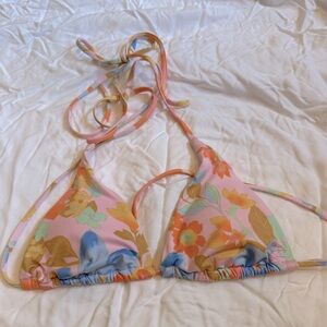 Size small sol searcher string top